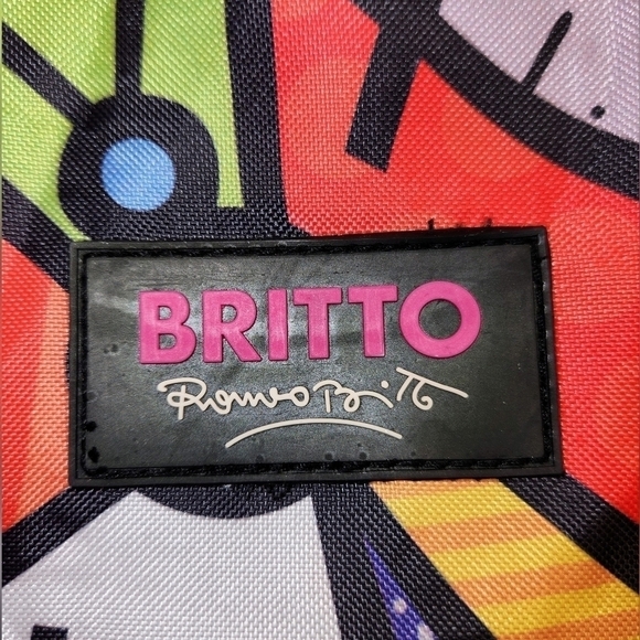 ROMERO BRITTO Authentic Large Drawstring Nylon BackPack / Lunch Bag Combination - Picture 15 of 16